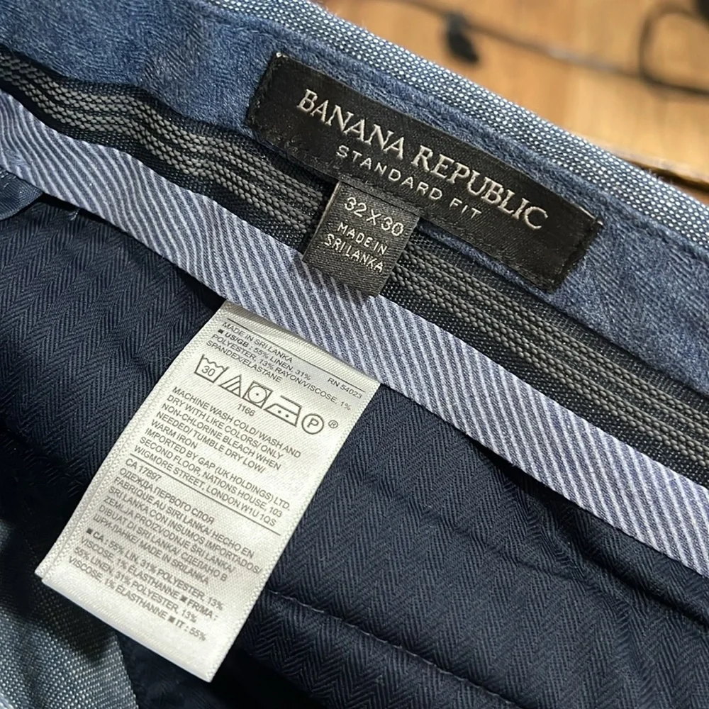 Like New Banana Republic Fabulous Blue/Gray Linen+ blended fabrics with Spandex